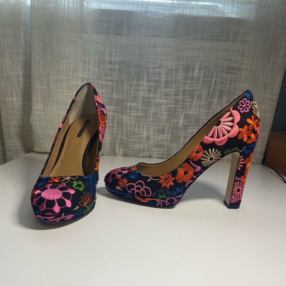 Tahari Embroidered Pumps